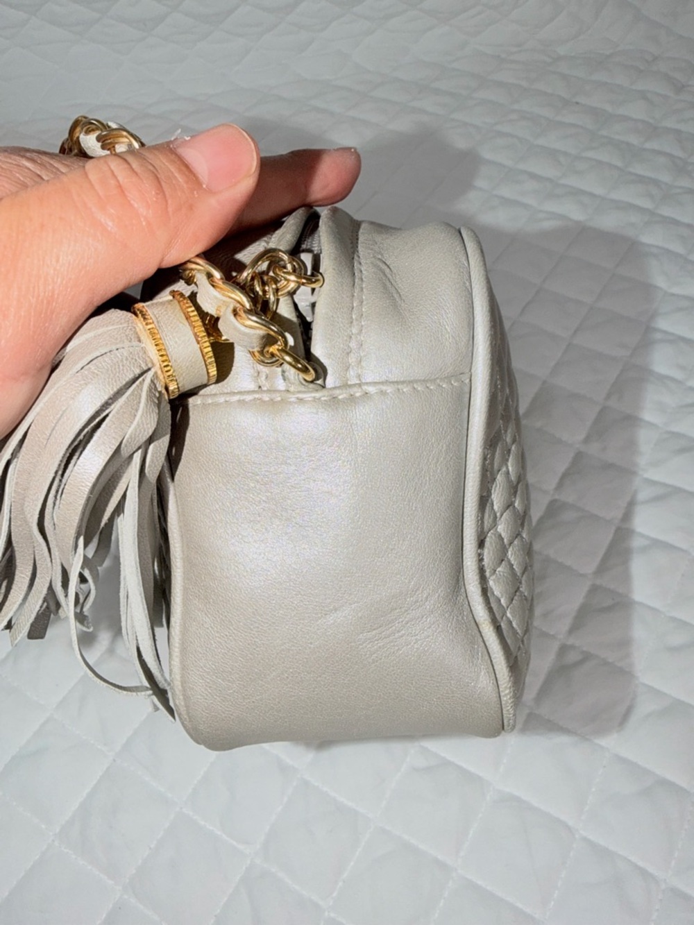 Bally Quilted Metallic Silver Crossbody Bag Camera style - Picture 8 of 12